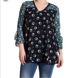 Joe Fresh Mixed Media Floral Bell Sleeve Tunic Blouse Plus Size